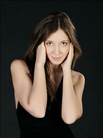 a sexy girl - ukrainianscammers.com