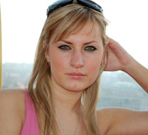 friend woman - ukrainianscammers.com