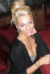 gorgeous female - ukrainianscammers.com