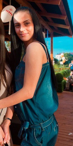 ukrainianscammers.com - guide girl