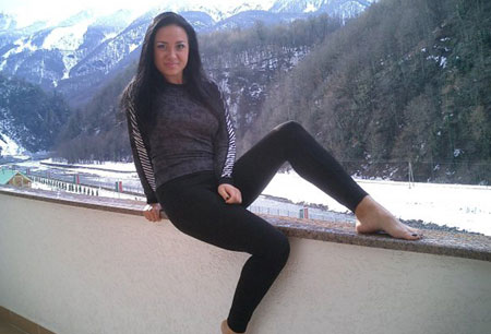 image of woman - ukrainianscammers.com