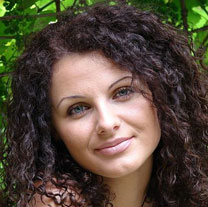 ukrainianscammers.com - pics of beautiful woman