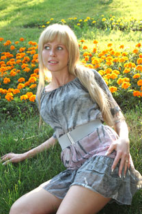 ukrainianscammers.com - pictures of wonder woman