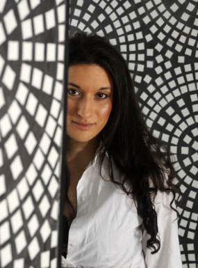 ukrainianscammers.com - pictures of young woman