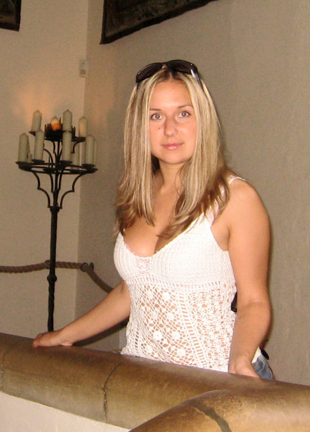 ukrainianscammers.com - pictures wife