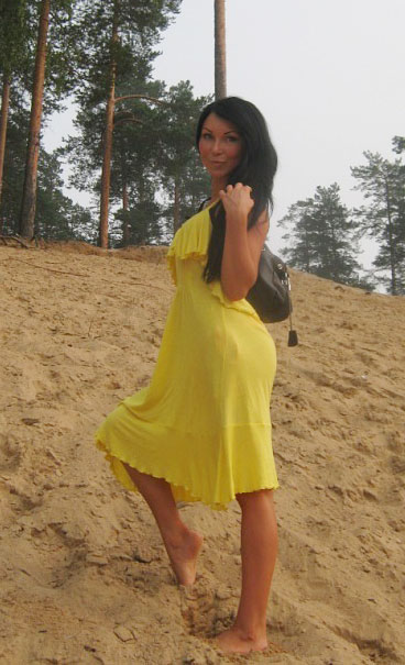 ukrainianscammers.com - real bride
