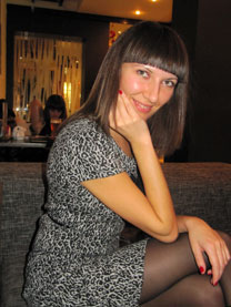 ukrainianscammers.com - serious girl