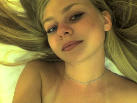 ukrainianscammers.com - sexy woman photos