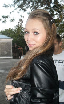 woman bride - ukrainianscammers.com